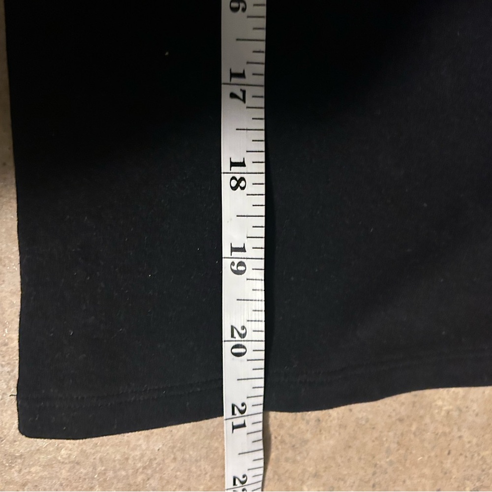 Fabletics shirt - black Ruby SculptKnit® Open Back Long-Sleeve NWT - Picture 11 of 11
